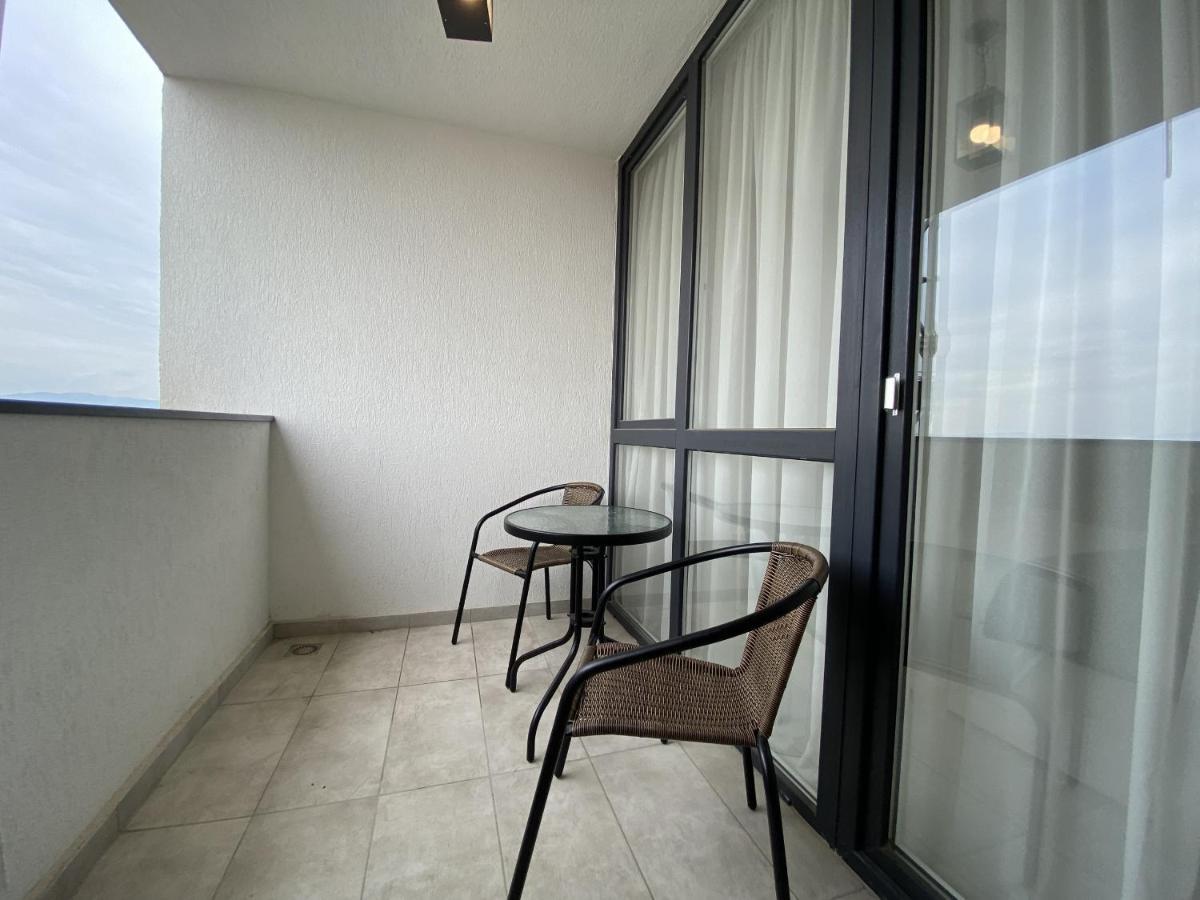 Charming Flat In Brasov With Balcony Panoramic View 아파트 외부 사진